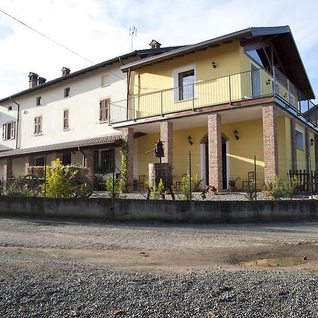 Agriturismo Il Vecchio Portico Francavilla Bisio Екстериор снимка