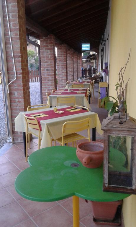 Agriturismo Il Vecchio Portico Francavilla Bisio Екстериор снимка
