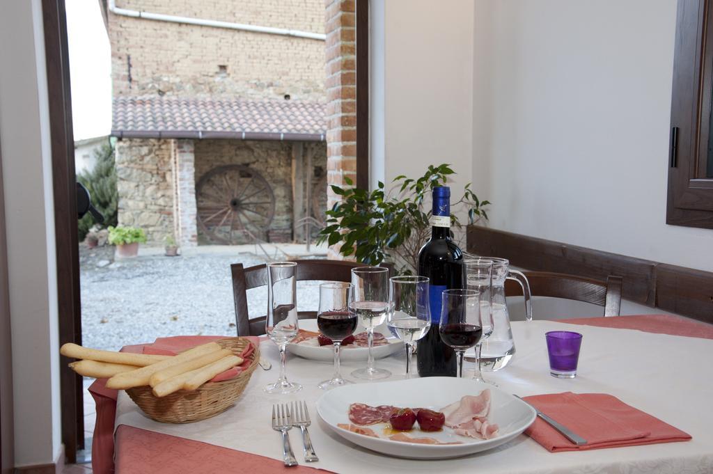 Agriturismo Il Vecchio Portico Francavilla Bisio Екстериор снимка