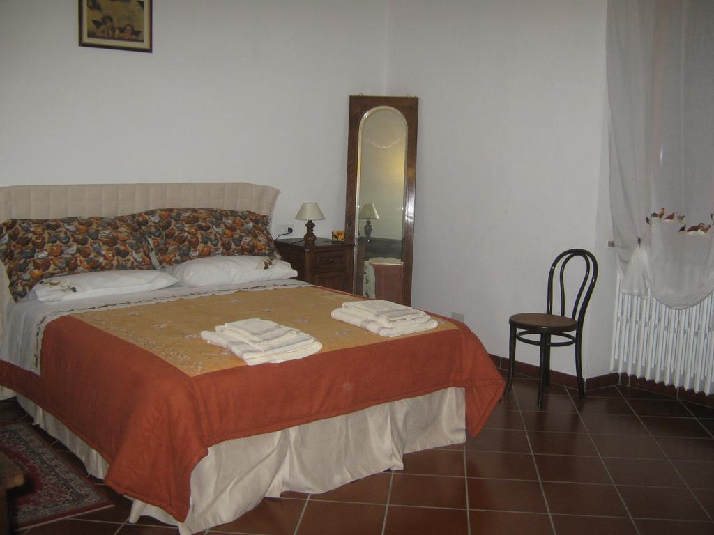 Agriturismo Il Vecchio Portico Francavilla Bisio Екстериор снимка